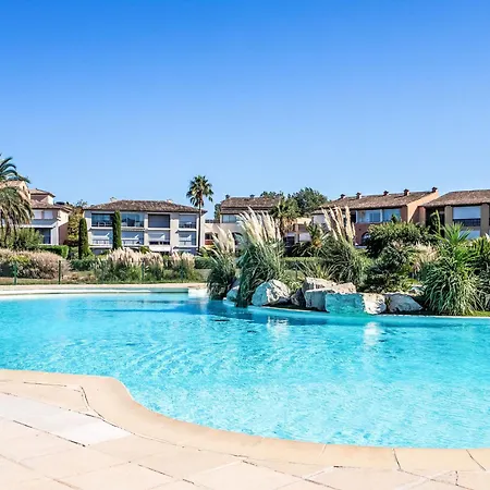 Les Marines-11 By Interhome