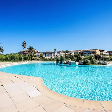 Les Marines-11 By Interhome 盖辛