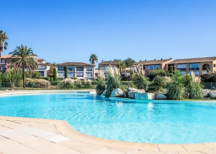 Les Marines-11 By Interhome